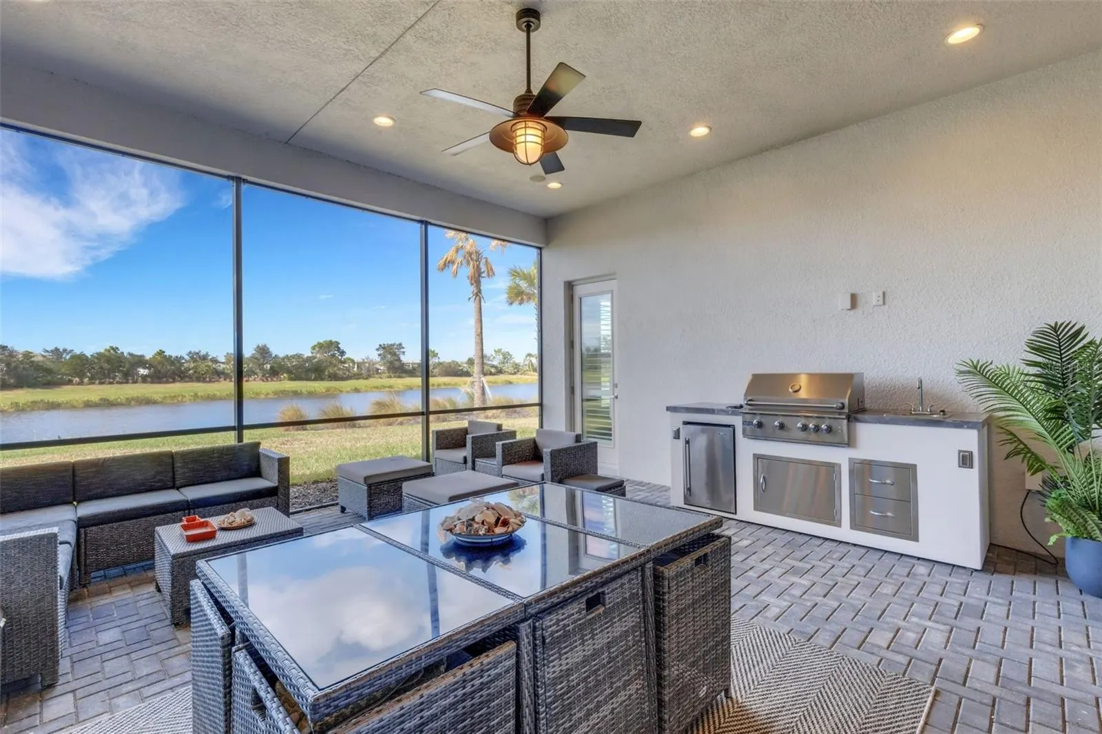 8921 ARTISAN WAY