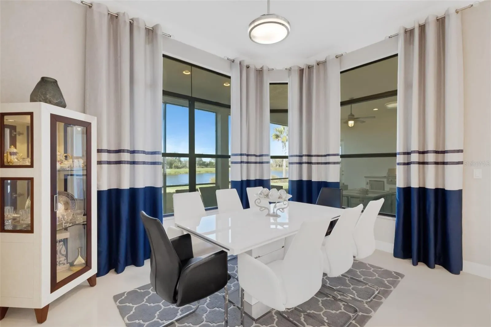 8921 ARTISAN WAY