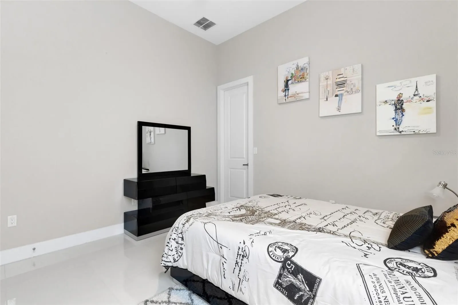8921 ARTISAN WAY