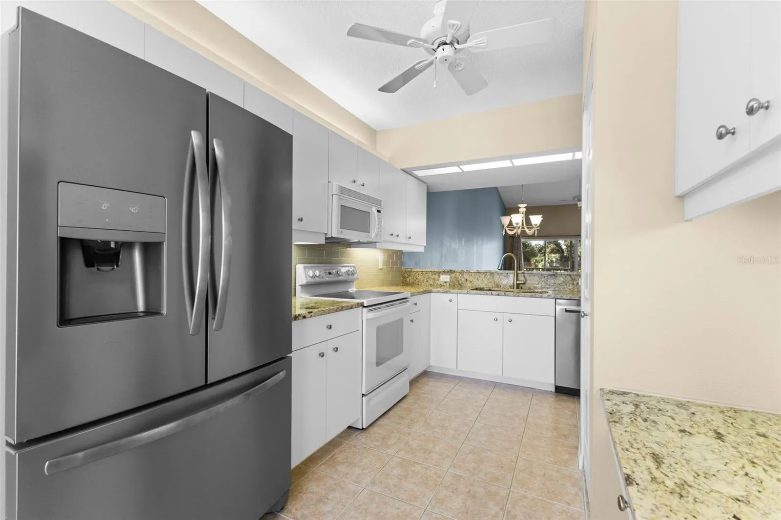 414 LAUREL LAKE DR #203, #203