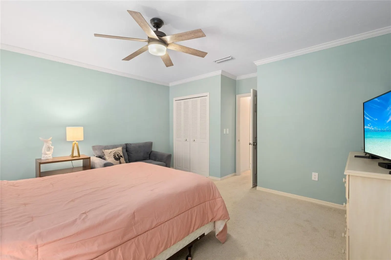 1161 COQUILLE ST #206, #206