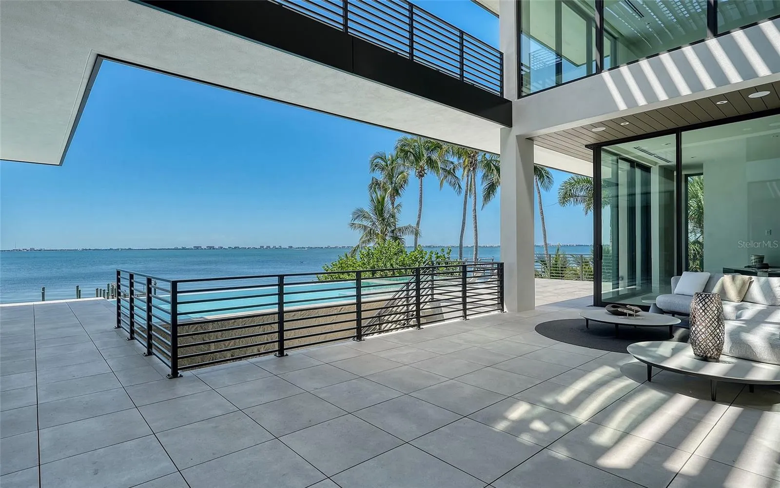 388 S SHORE DR