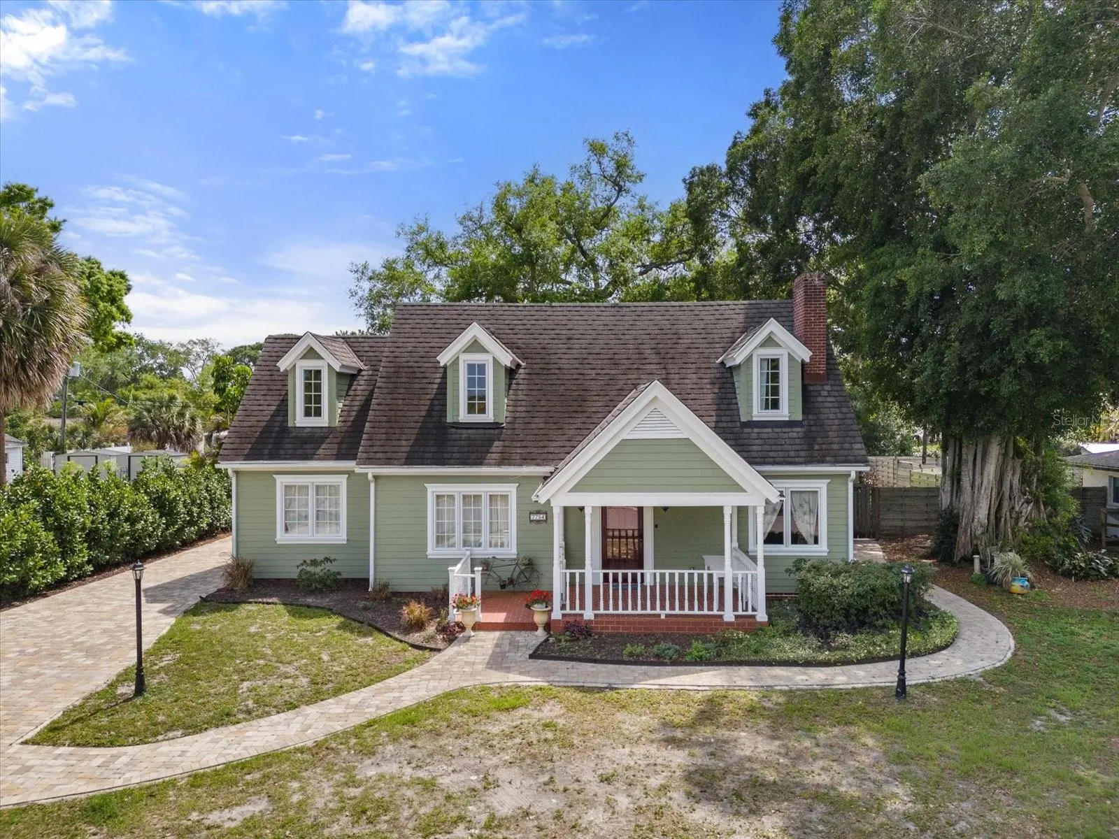 7754 WESTMORELAND DR