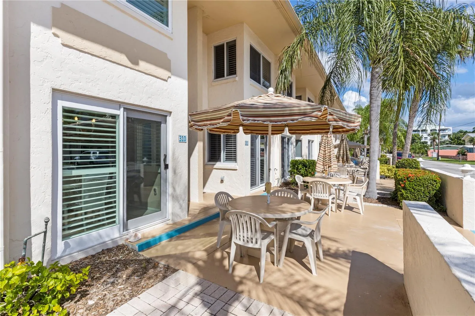 5950 MIDNIGHT PASS RD #311, #311