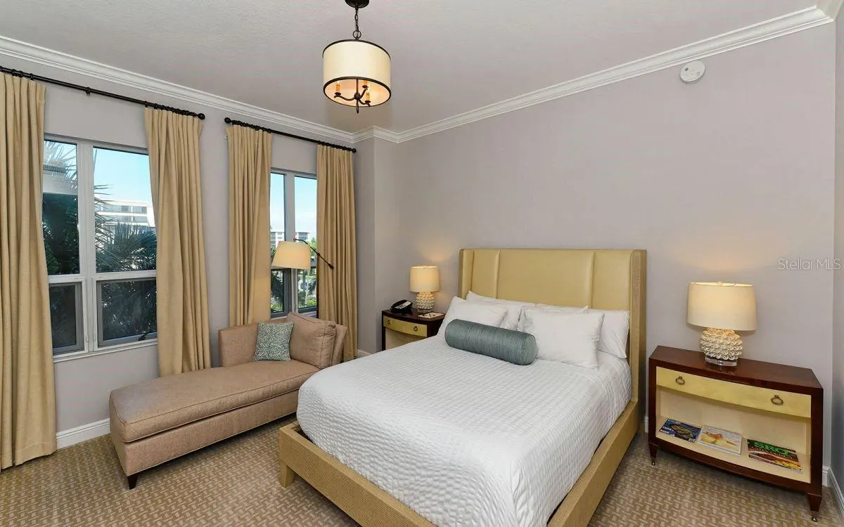 1300 BENJAMIN FRANKLIN DR #709, #709