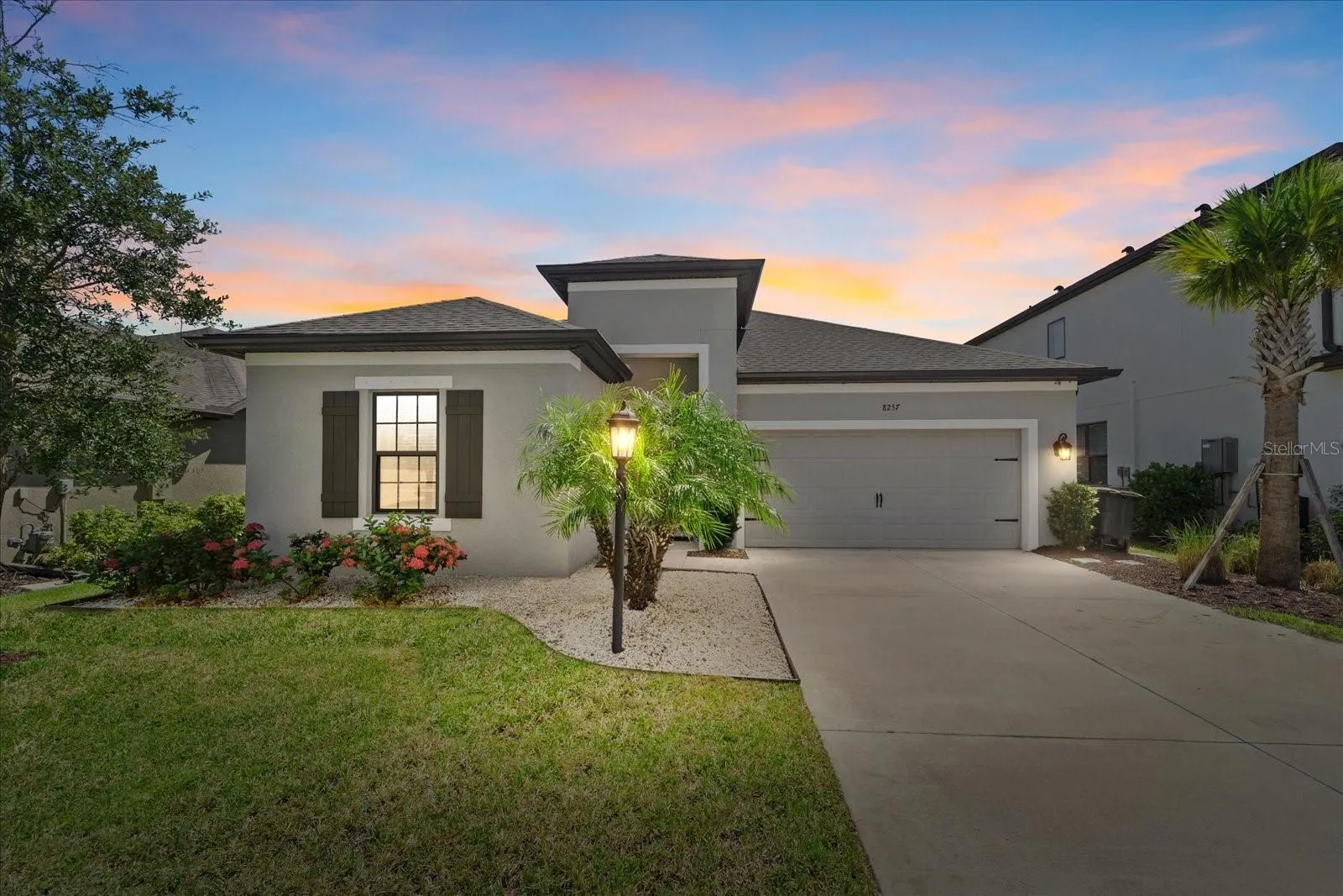 8257 SHOOTING STAR RD