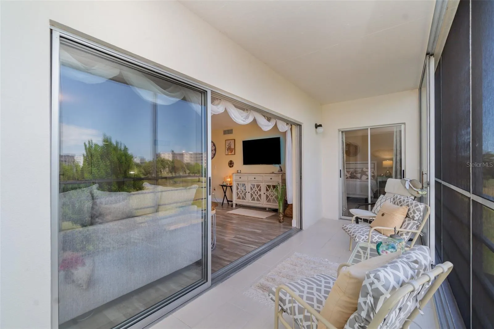4240 IRONWOOD CIR #302A, #302A