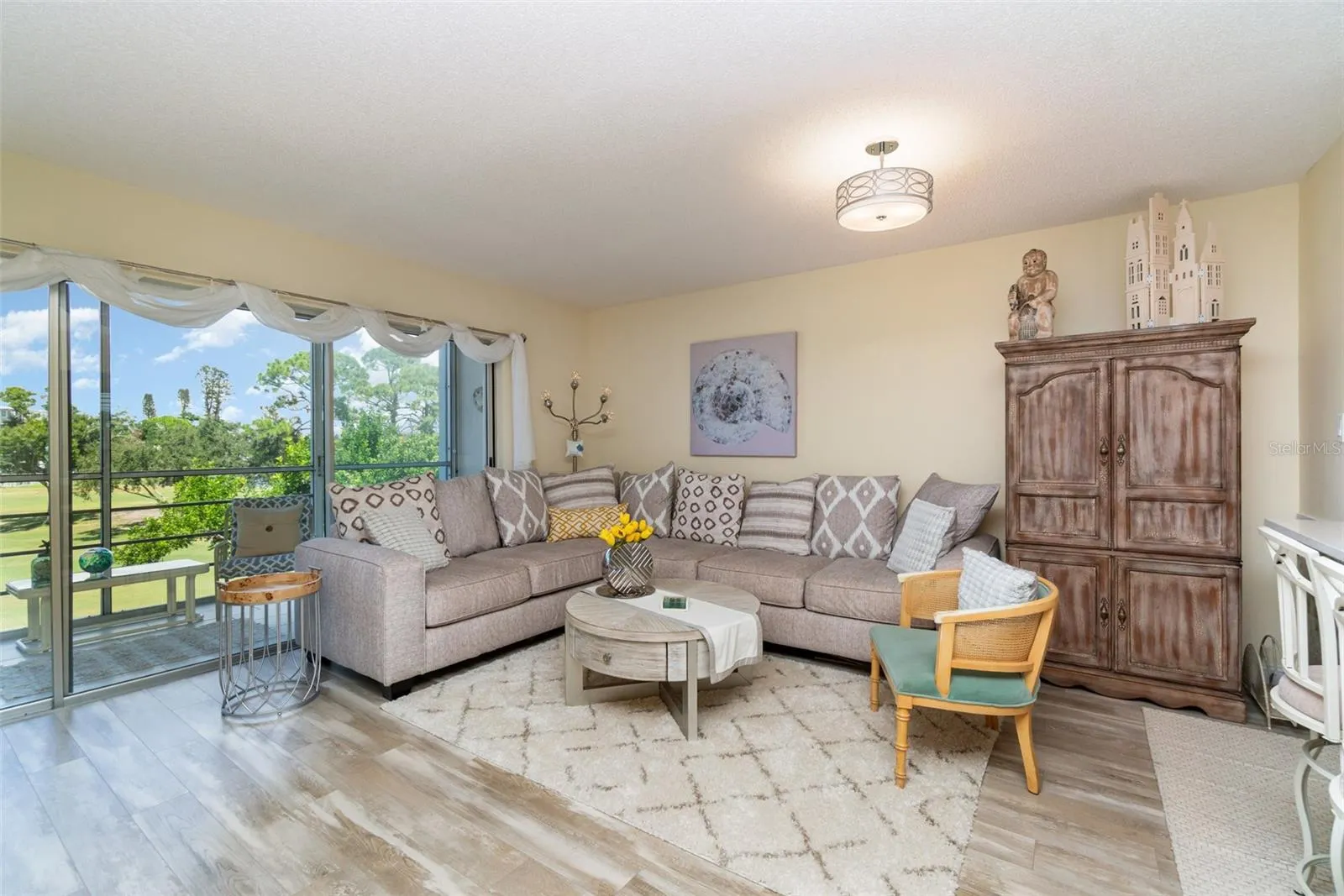 4240 IRONWOOD CIR #302A, #302A