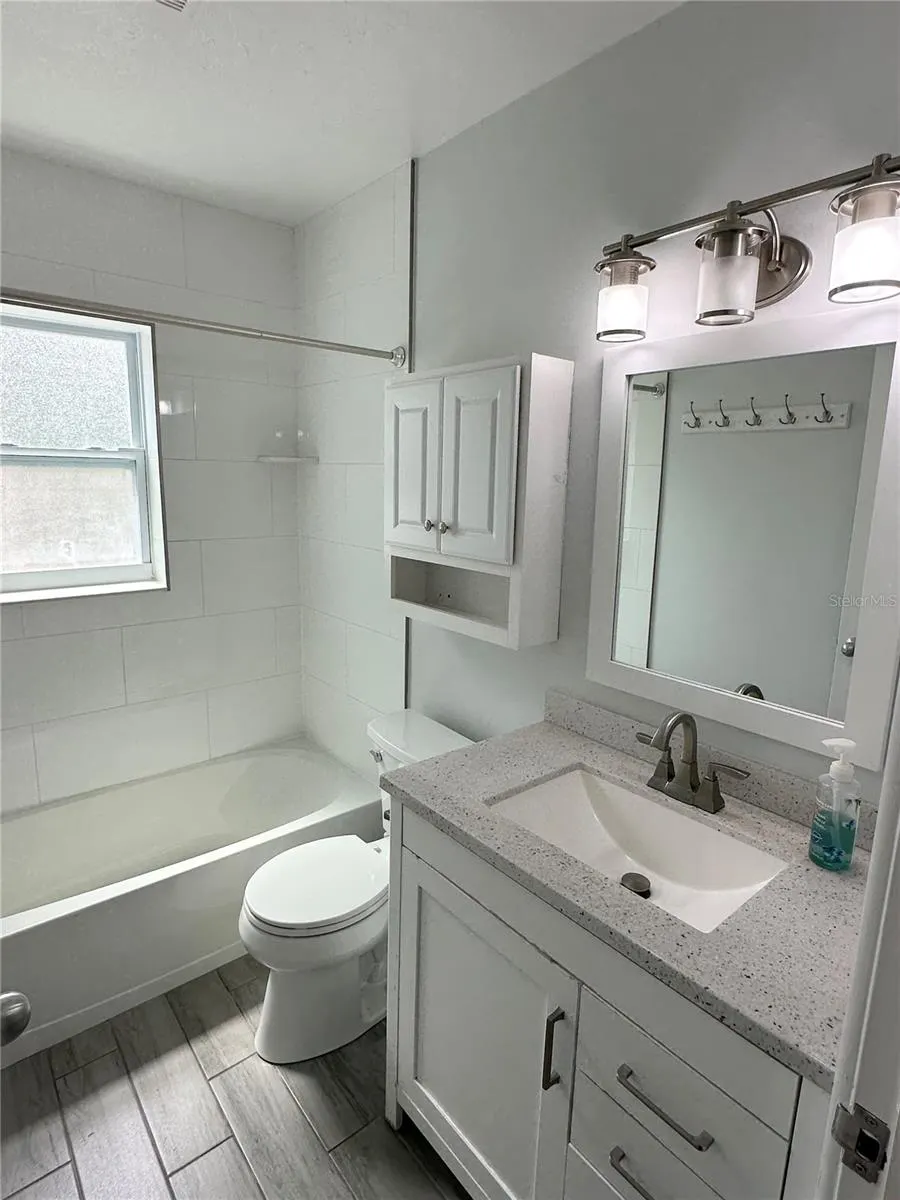 3325 2ND AVE W