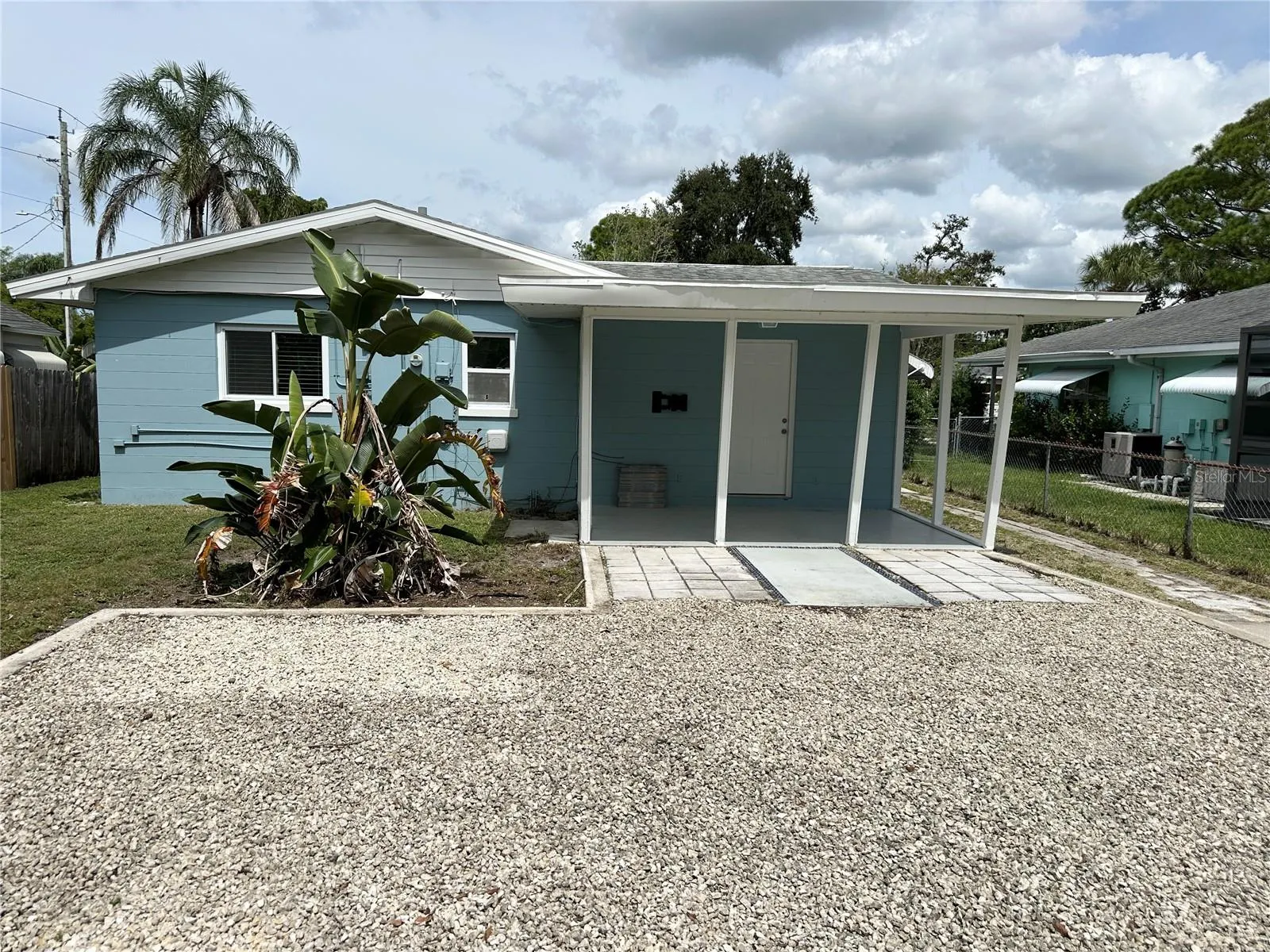 3325 2ND AVE W