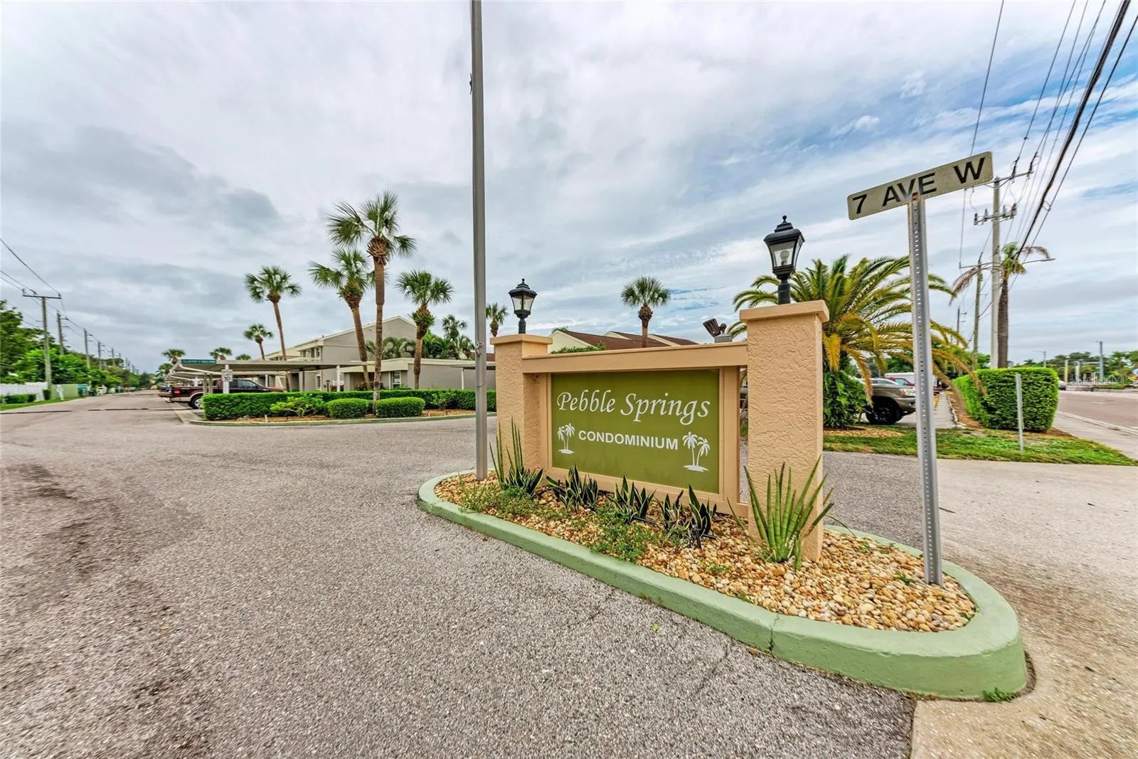5914 7TH AVE W #5914, #5914