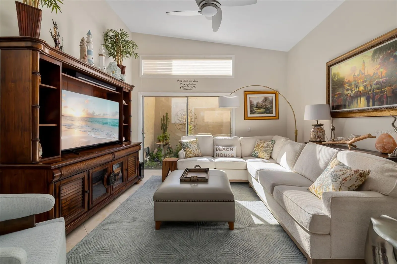 2358 HARBOUR OAKS DR