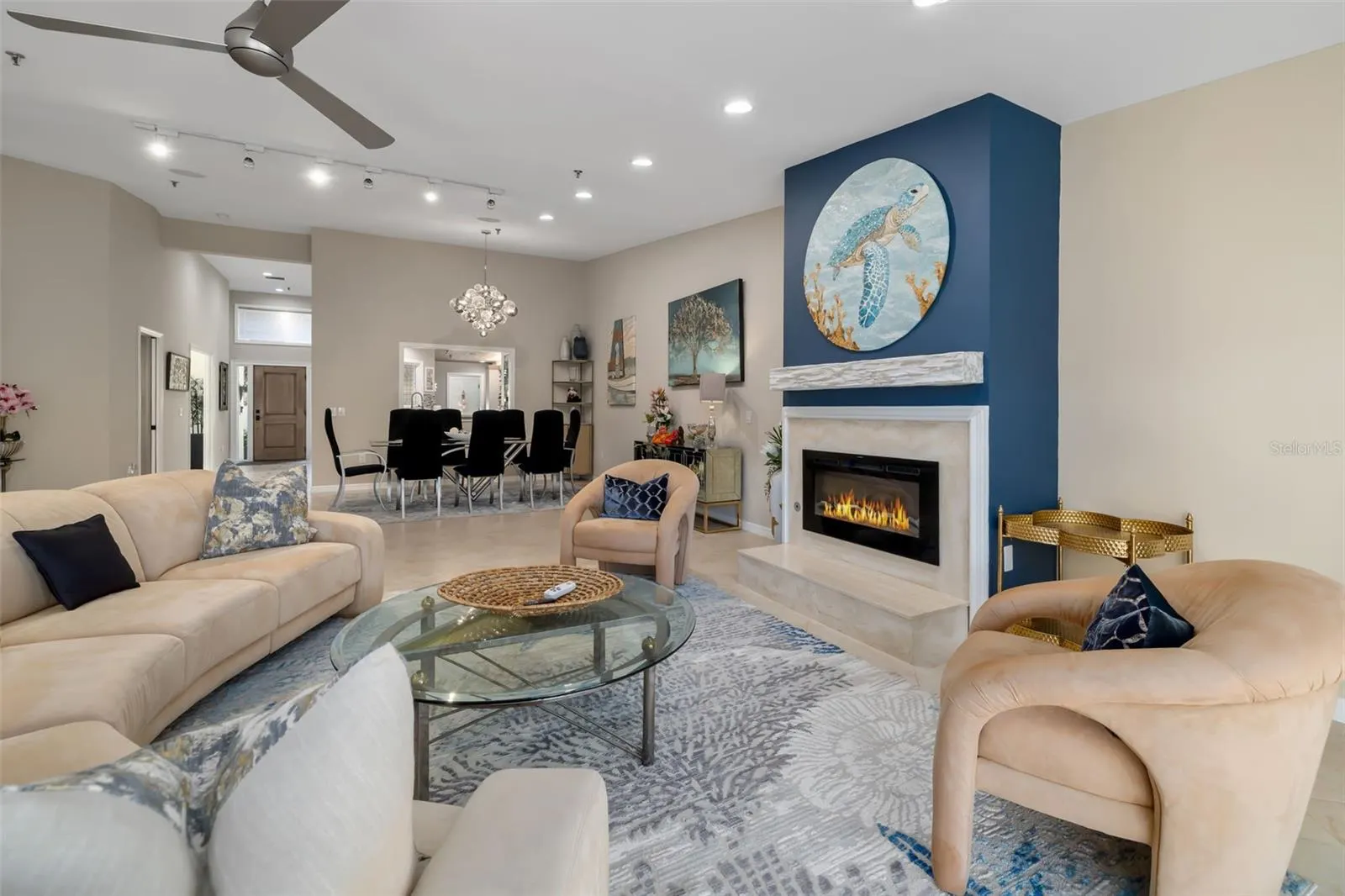 2358 HARBOUR OAKS DR