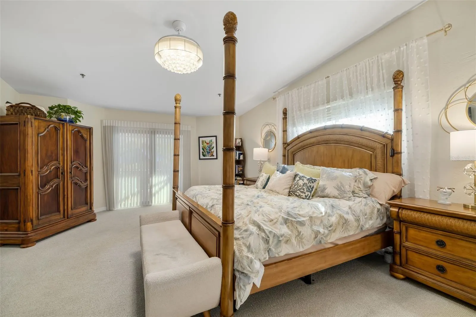 2358 HARBOUR OAKS DR