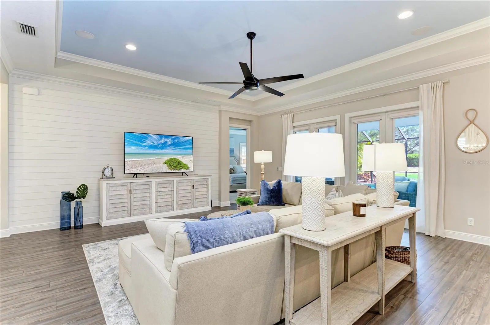 4723 SENECA PARK TRL