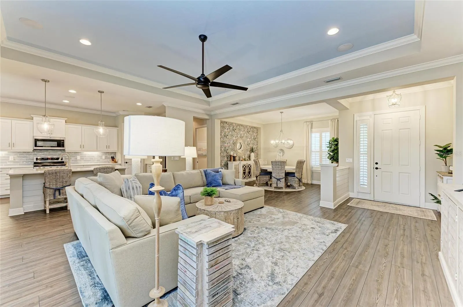 4723 SENECA PARK TRL