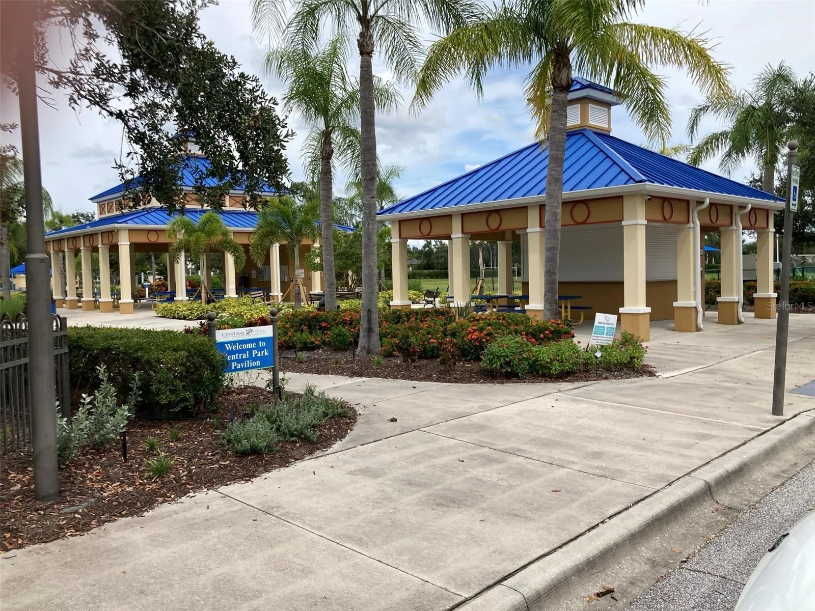 4723 SENECA PARK TRL
