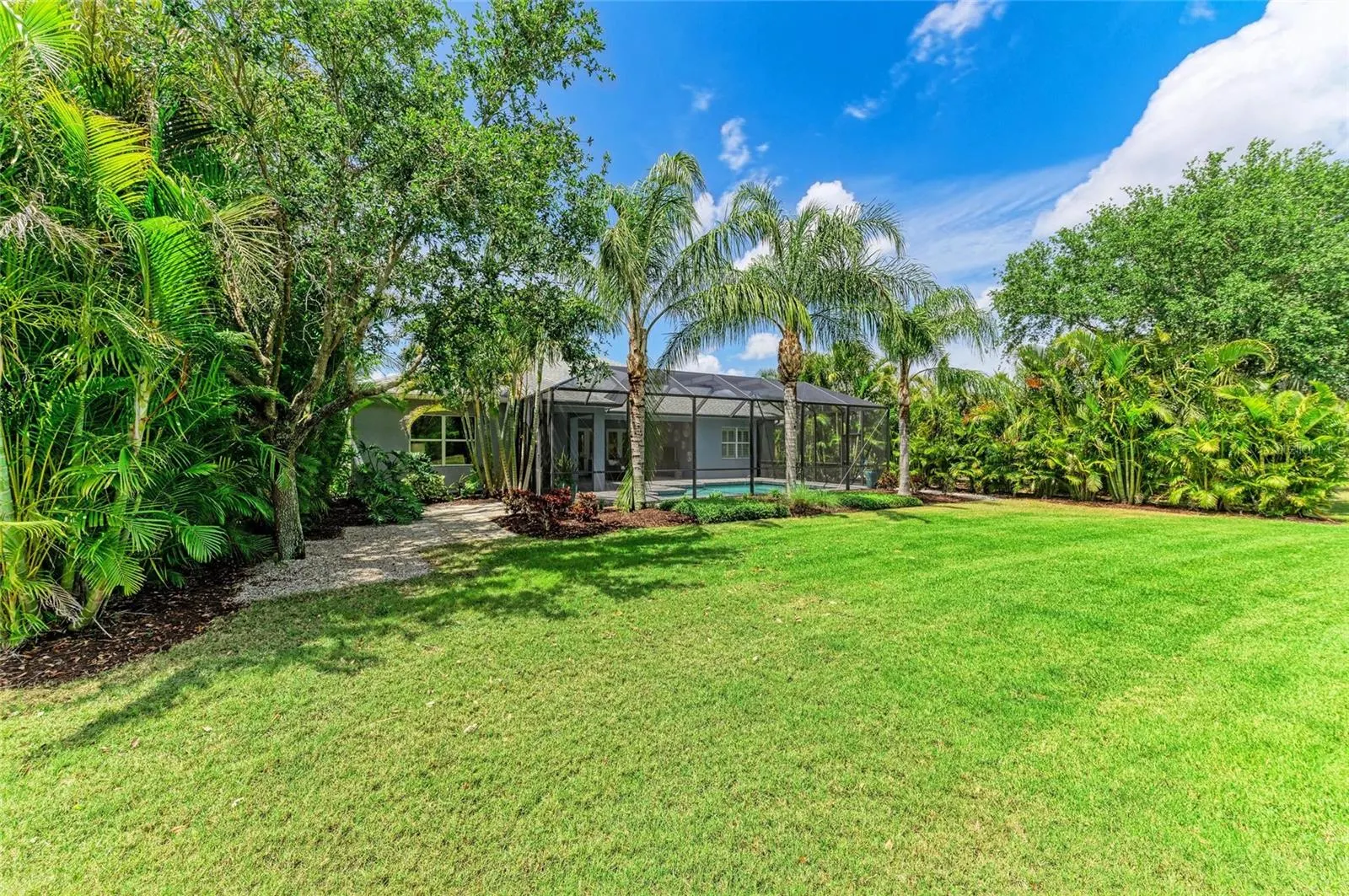 4723 SENECA PARK TRL