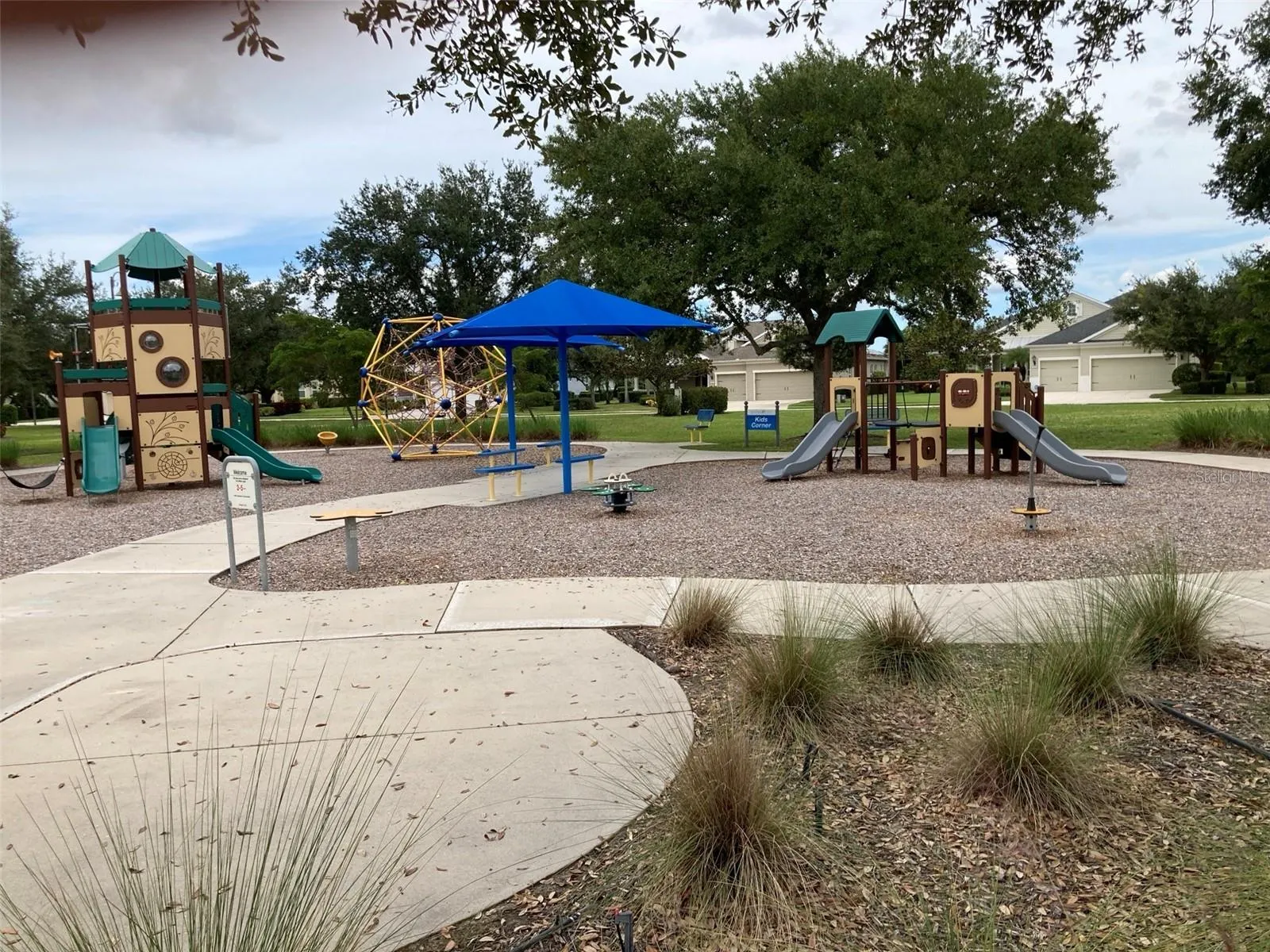 4723 SENECA PARK TRL