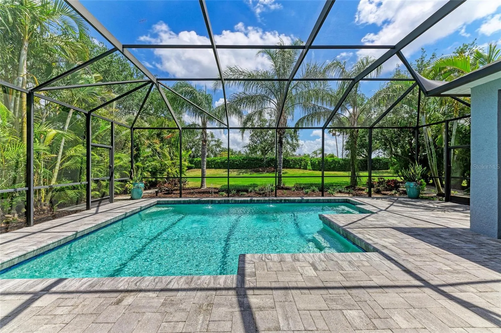 4723 SENECA PARK TRL
