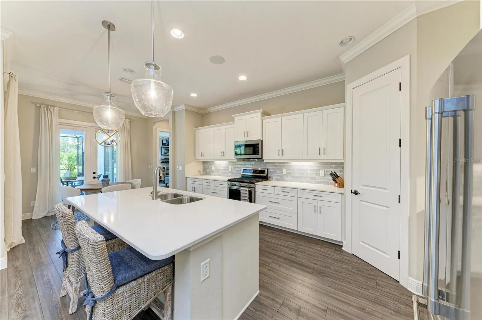 4723 SENECA PARK TRL