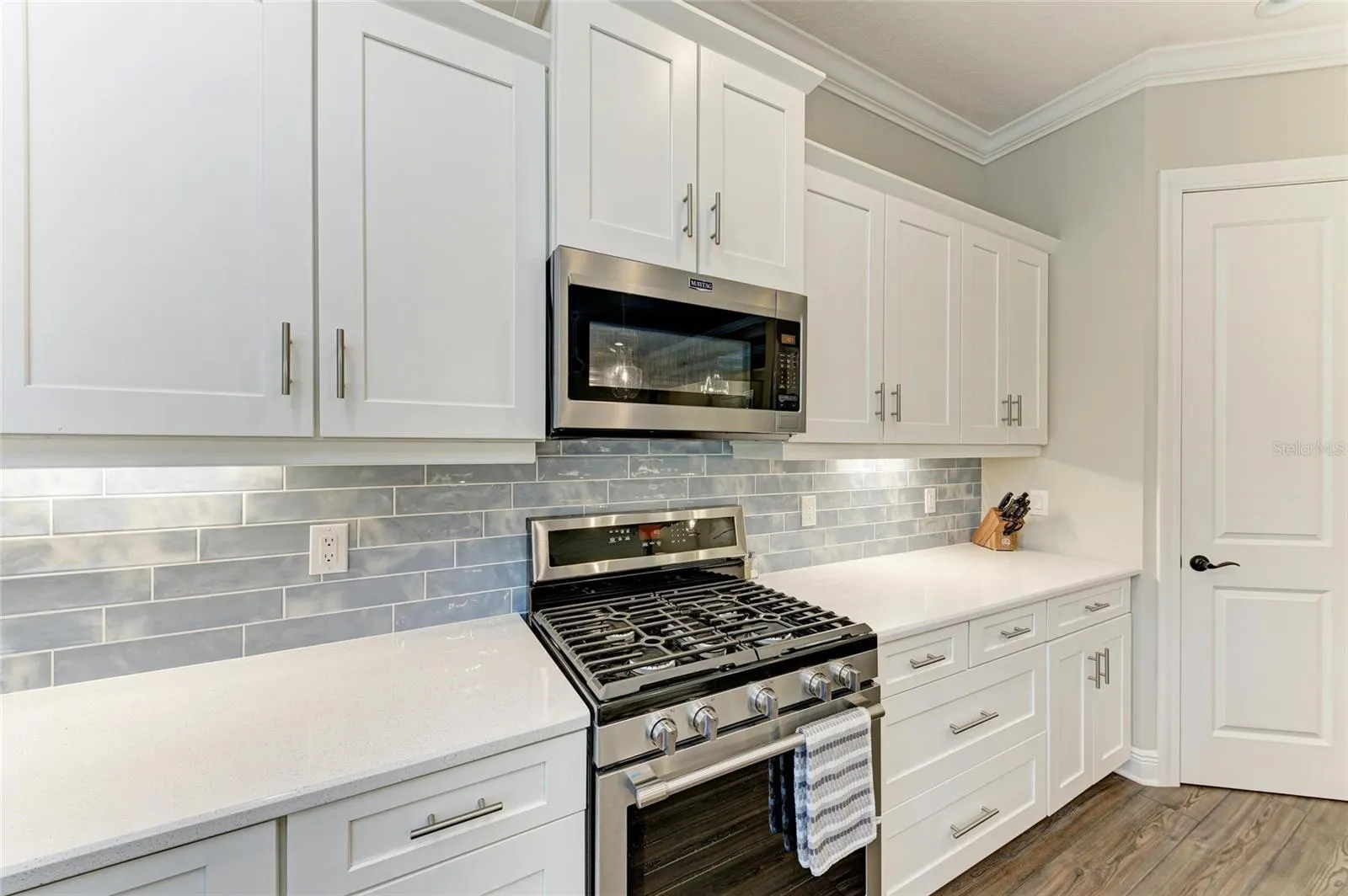 4723 SENECA PARK TRL