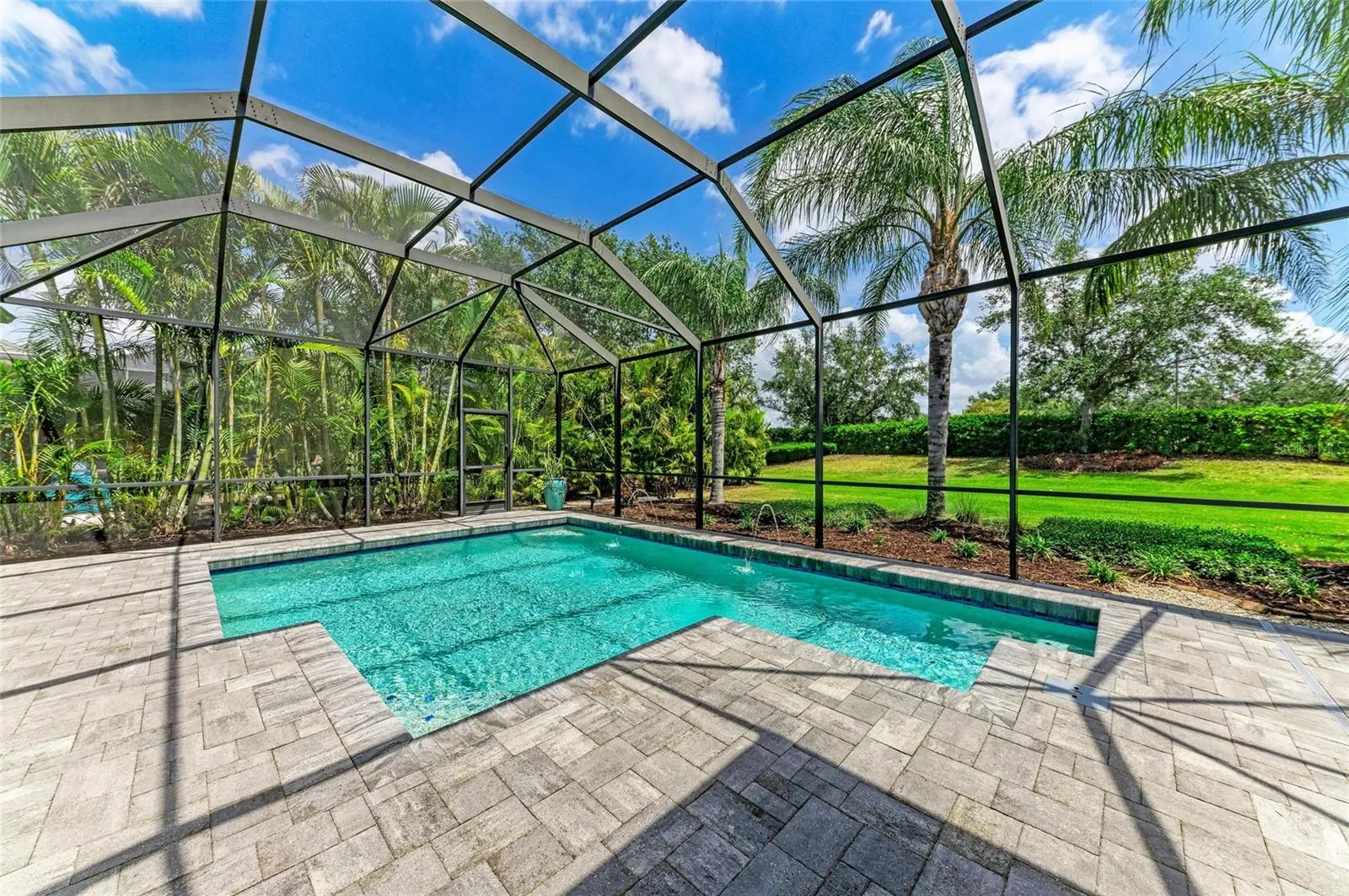 4723 SENECA PARK TRL