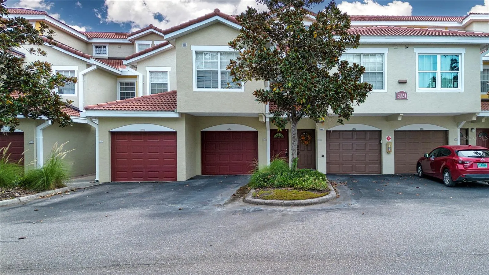 5721 BENTGRASS DR #20-208, #20-208