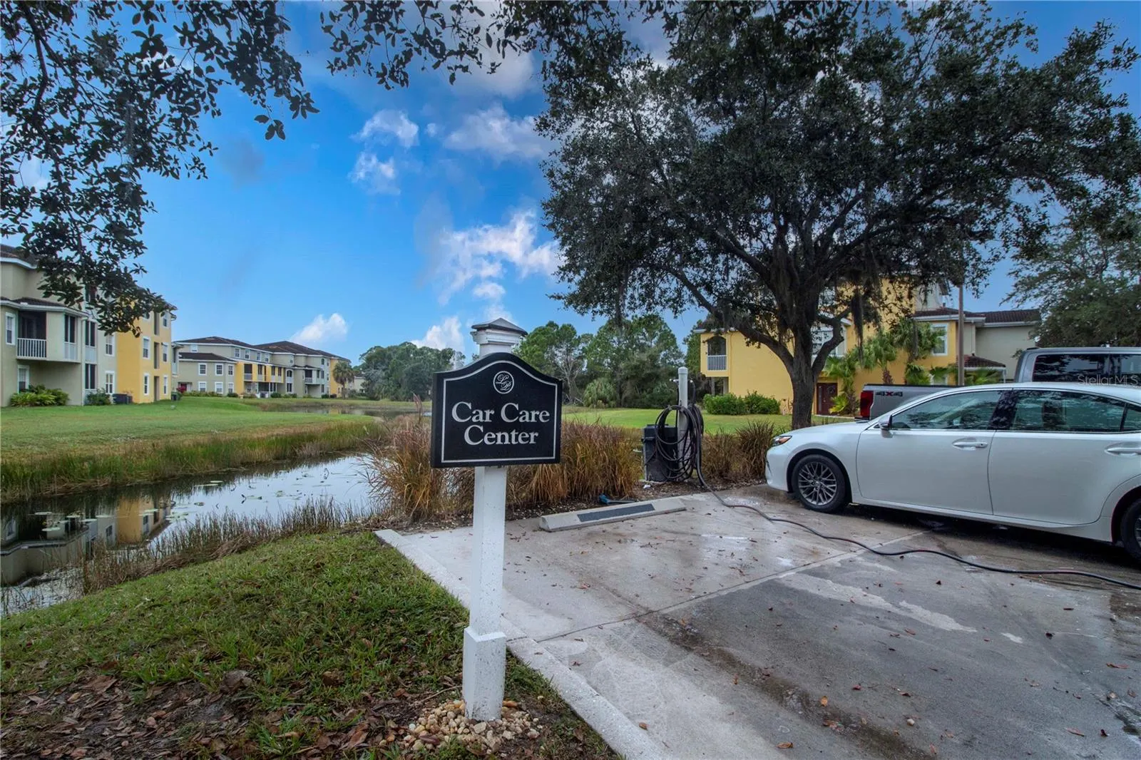 5721 BENTGRASS DR #20-208, #20-208