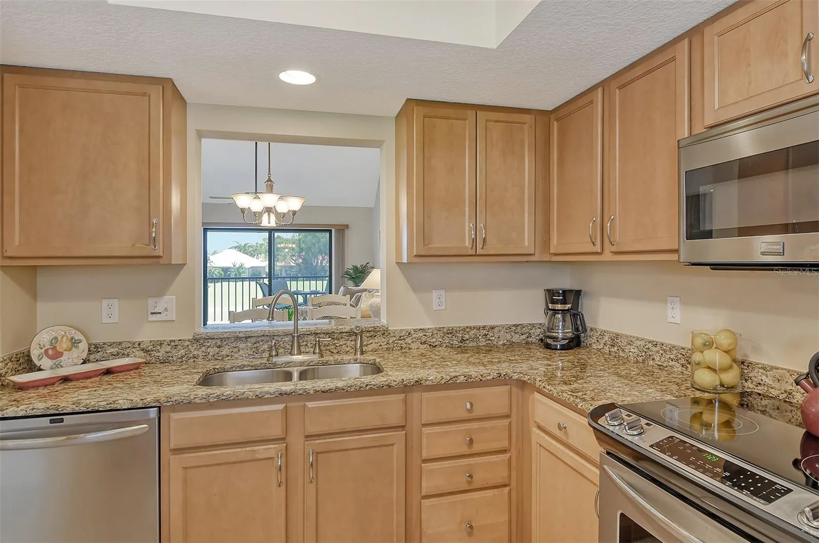 1100 CAPRI ISLES BLVD #523, #523
