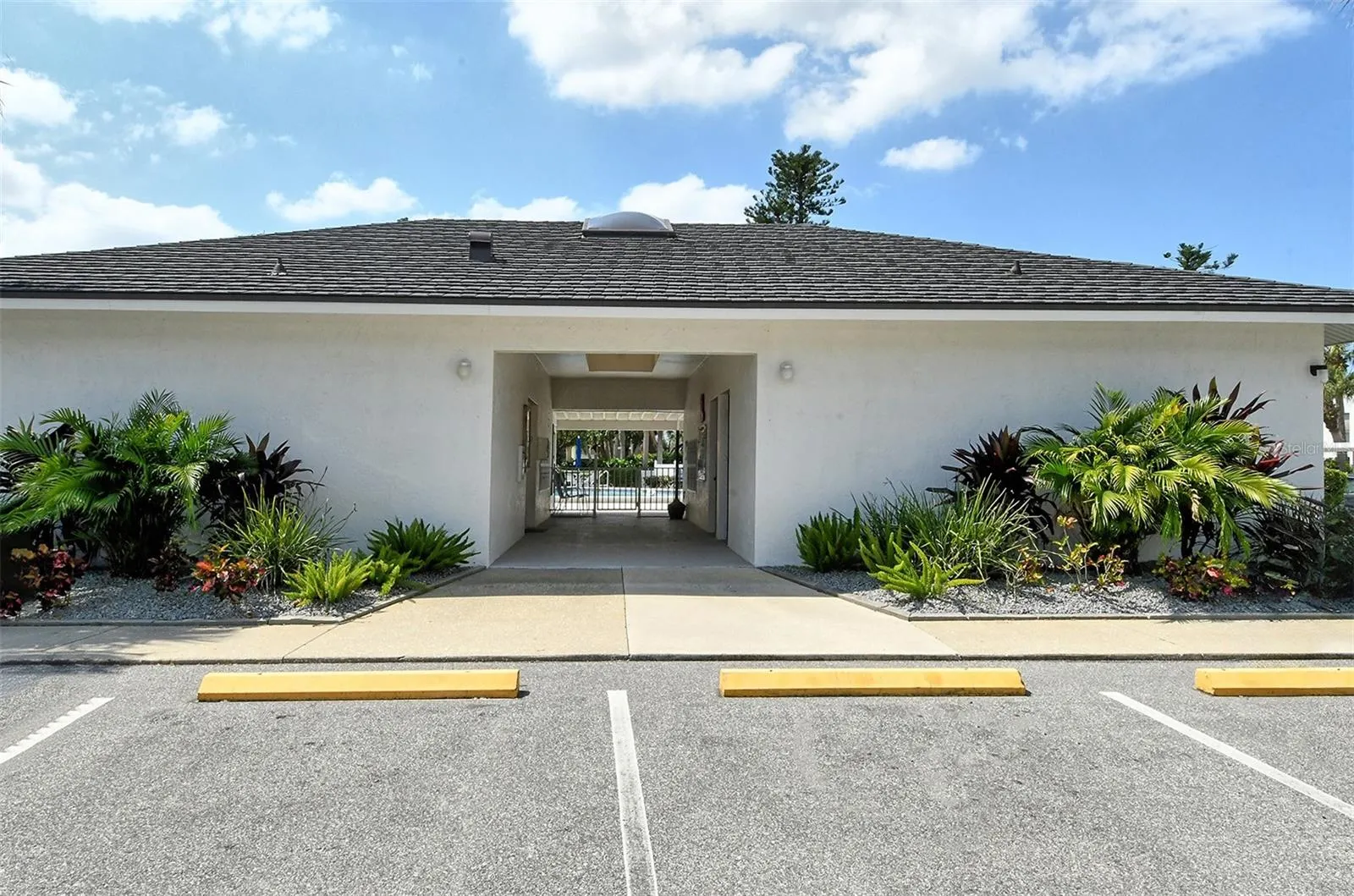 1100 CAPRI ISLES BLVD #523, #523