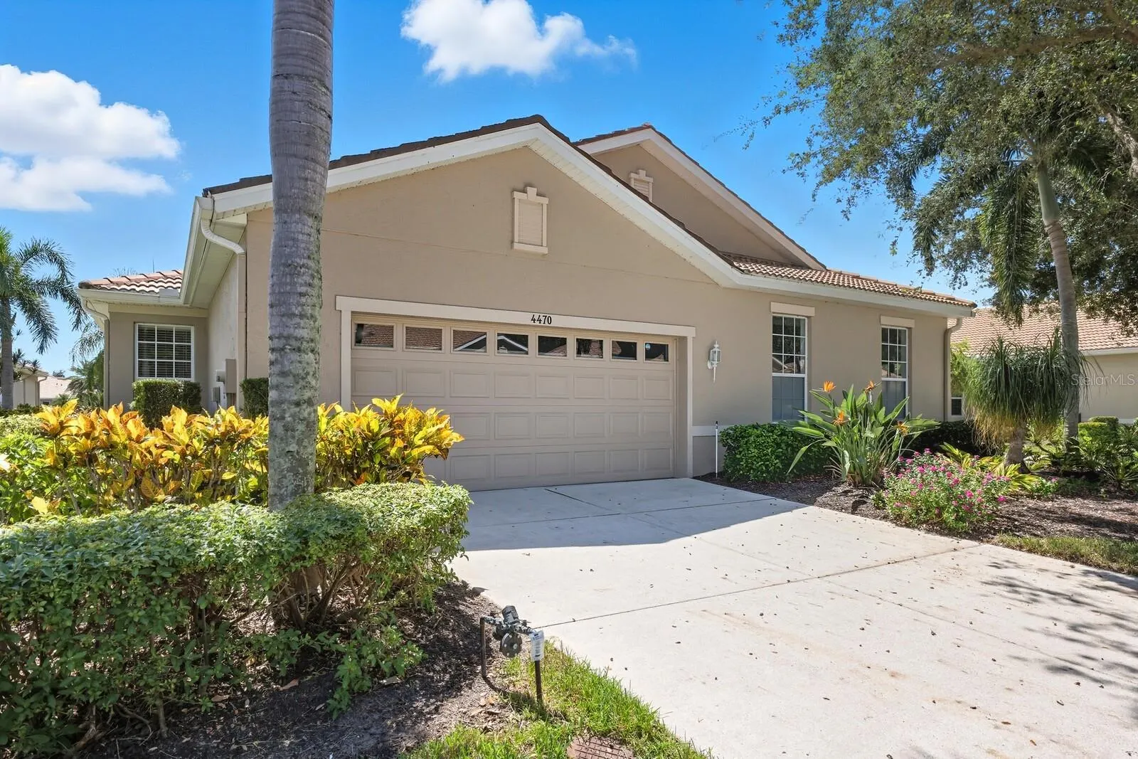 4470 KARIBA LAKE TER