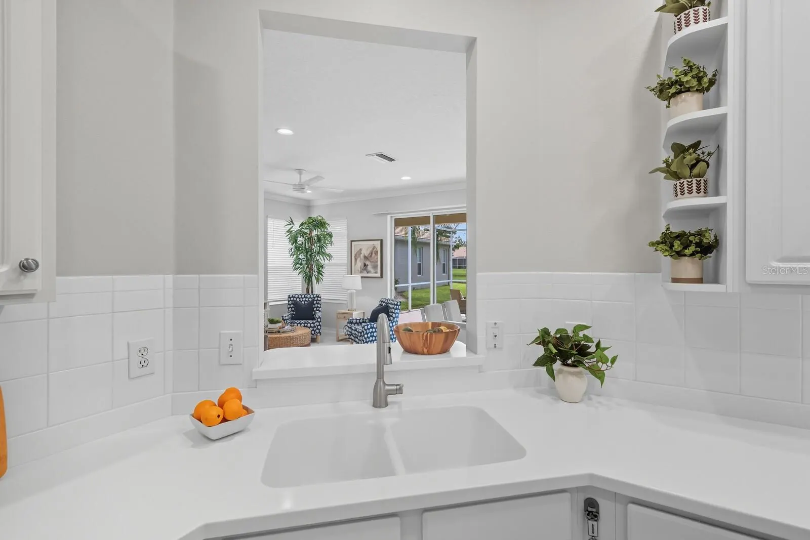 4470 KARIBA LAKE TER