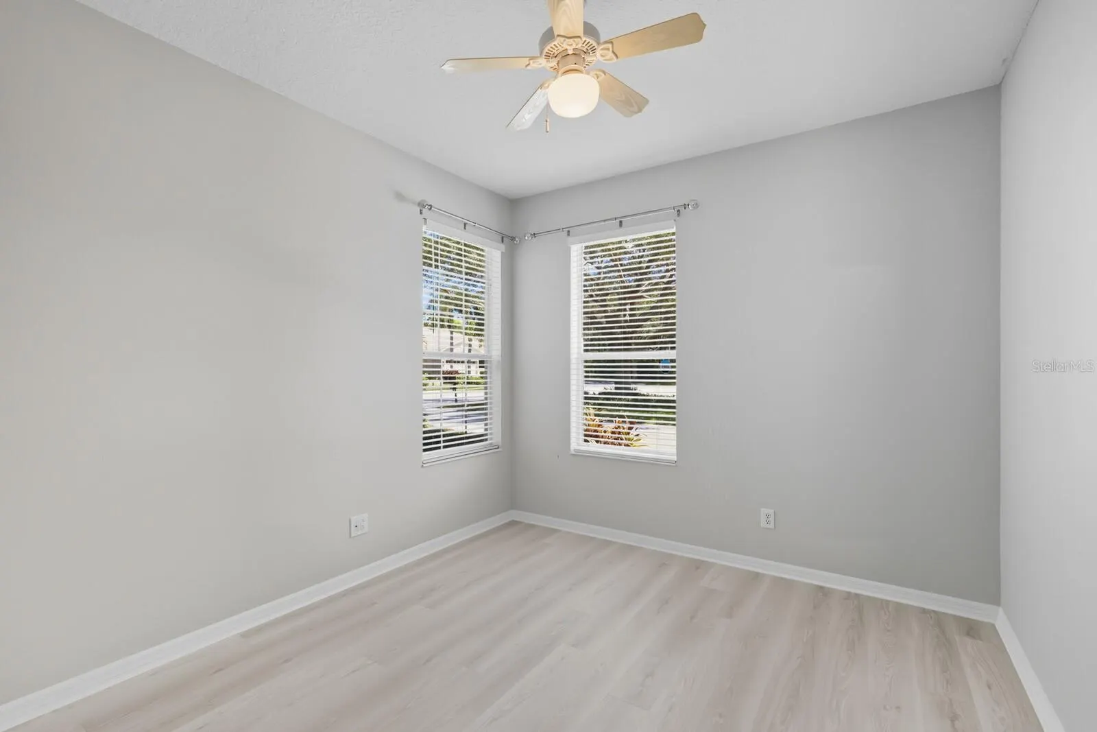 4470 KARIBA LAKE TER