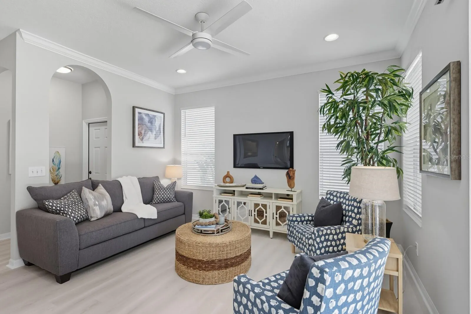 4470 KARIBA LAKE TER