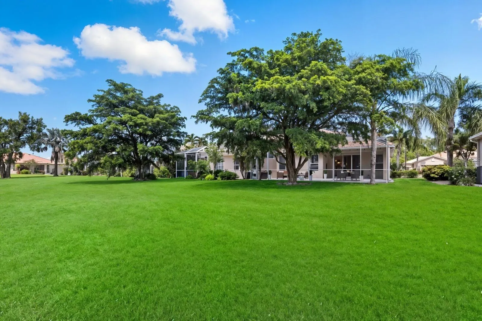 4470 KARIBA LAKE TER
