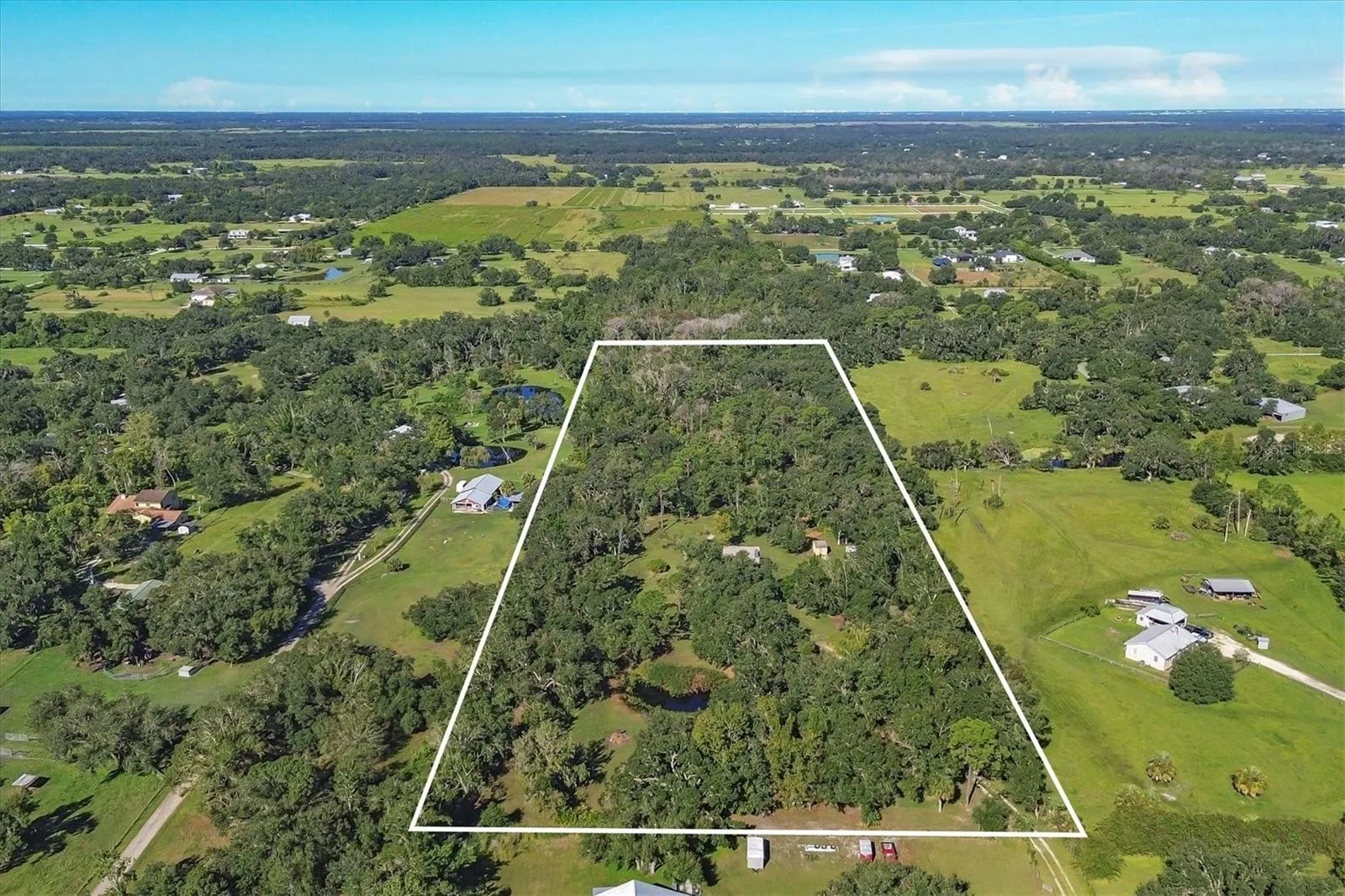 2230 MYAKKA RD