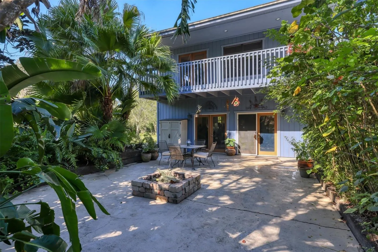 2230 MYAKKA RD