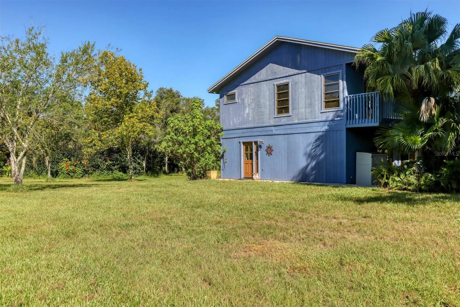 2230 MYAKKA RD