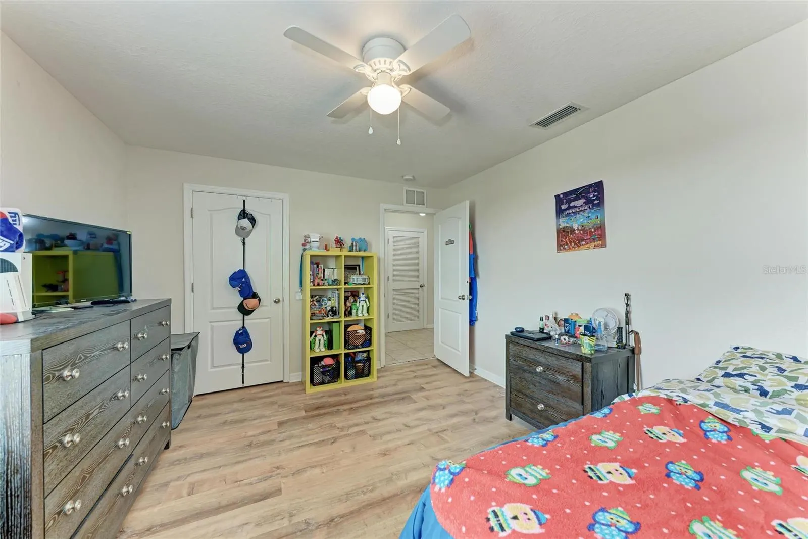 15737 HIGH BELL PL