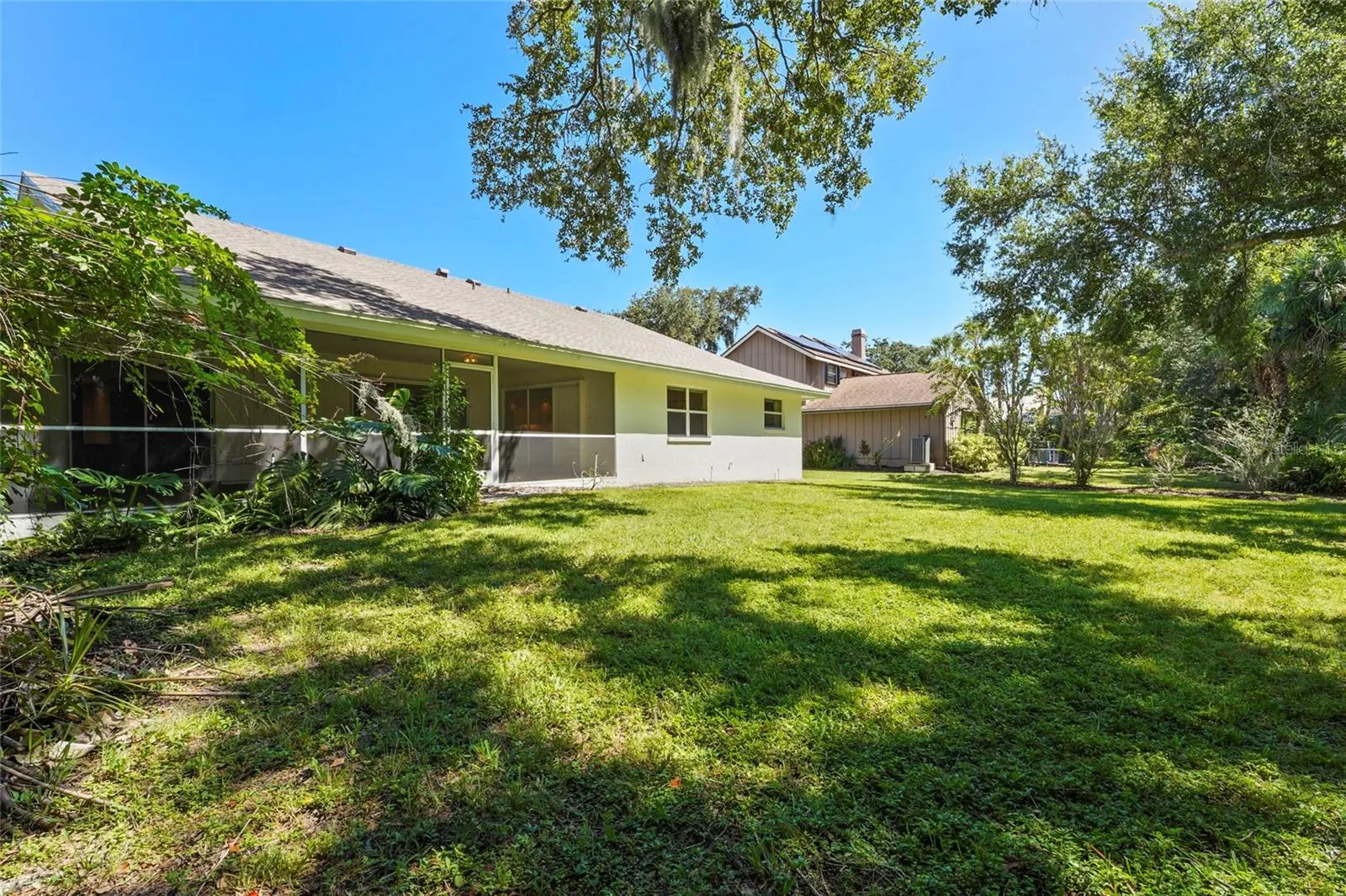 4420 OAK VIEW DR