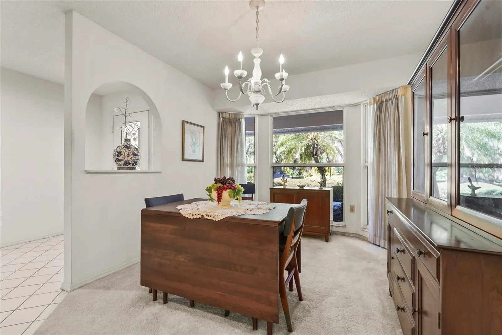 4420 OAK VIEW DR