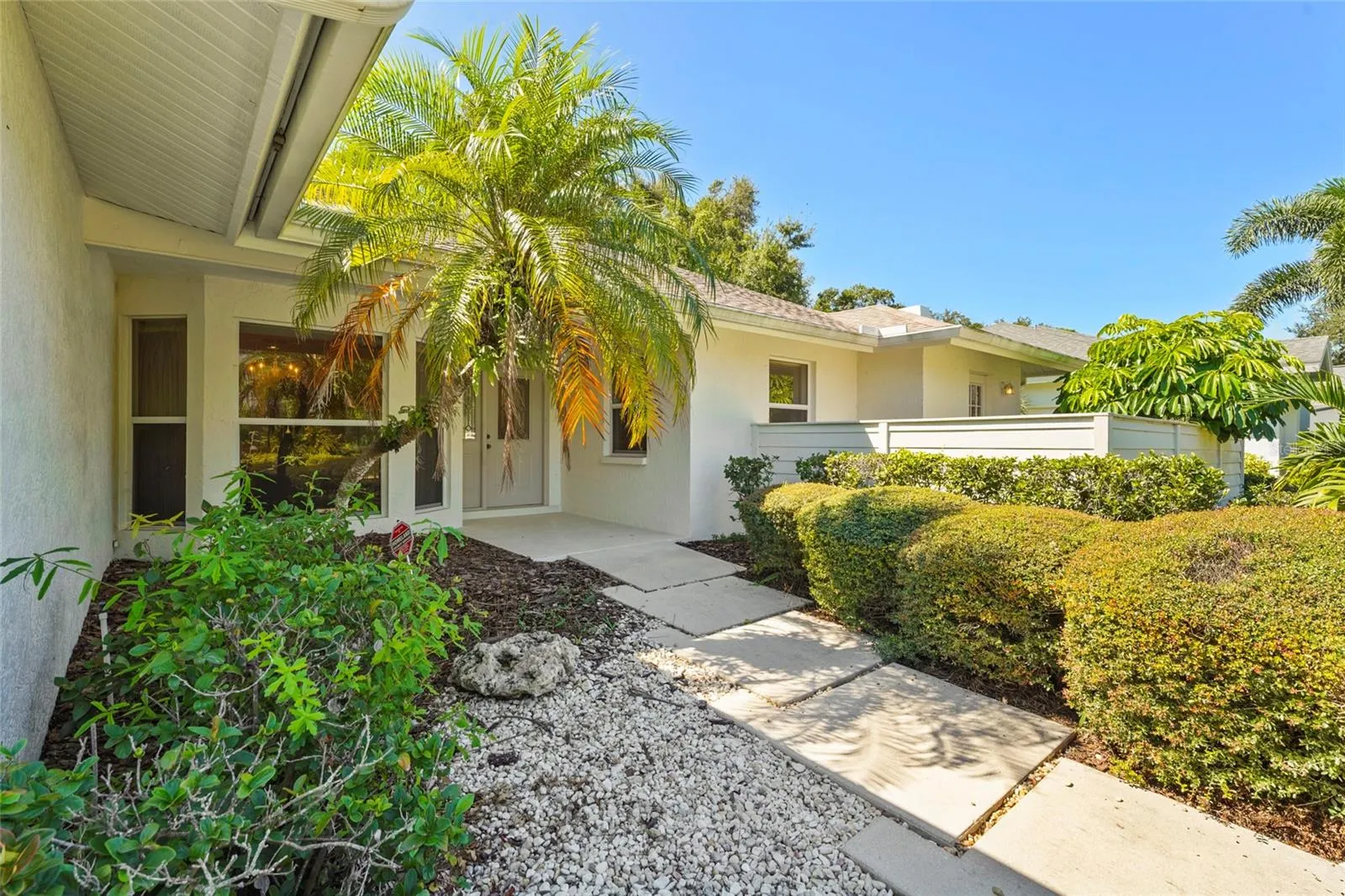 4420 OAK VIEW DR