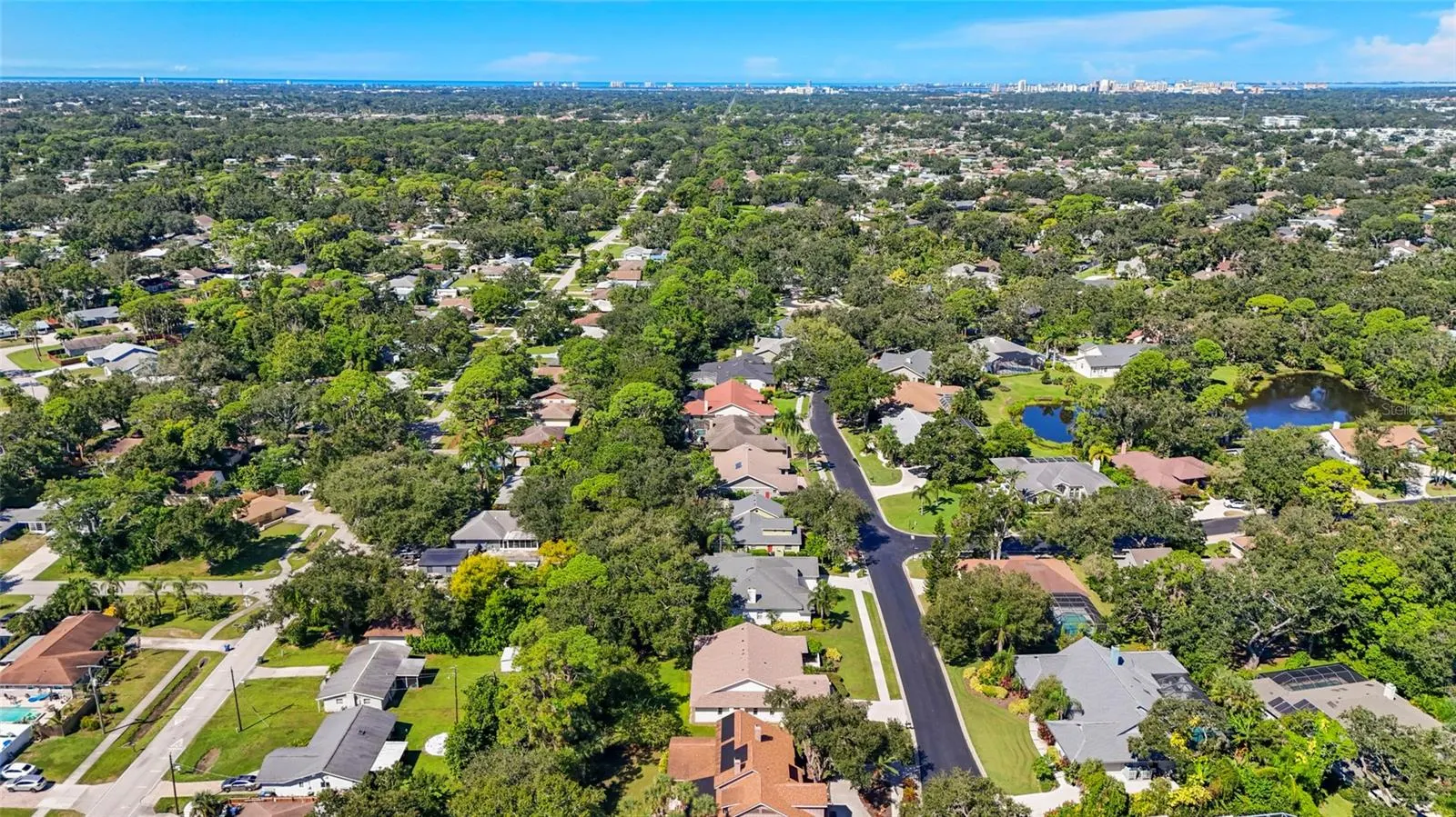 4420 OAK VIEW DR