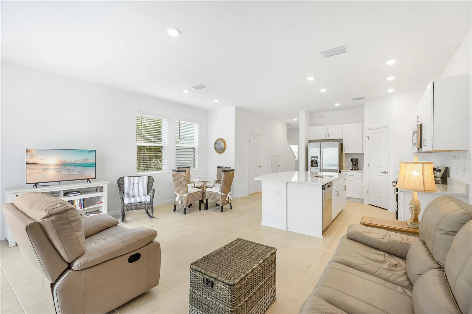 3039 NOVARA LN