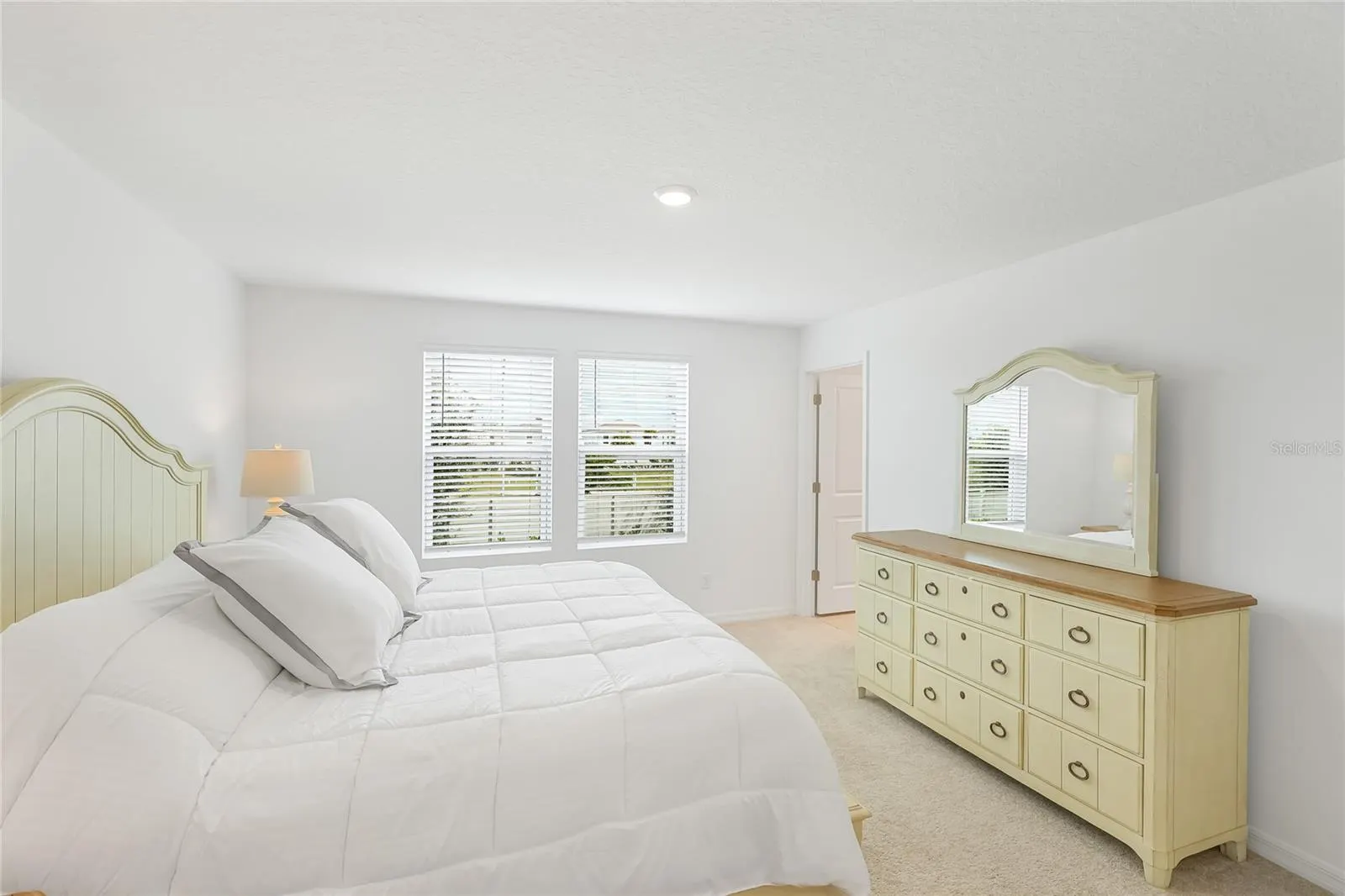 3039 NOVARA LN