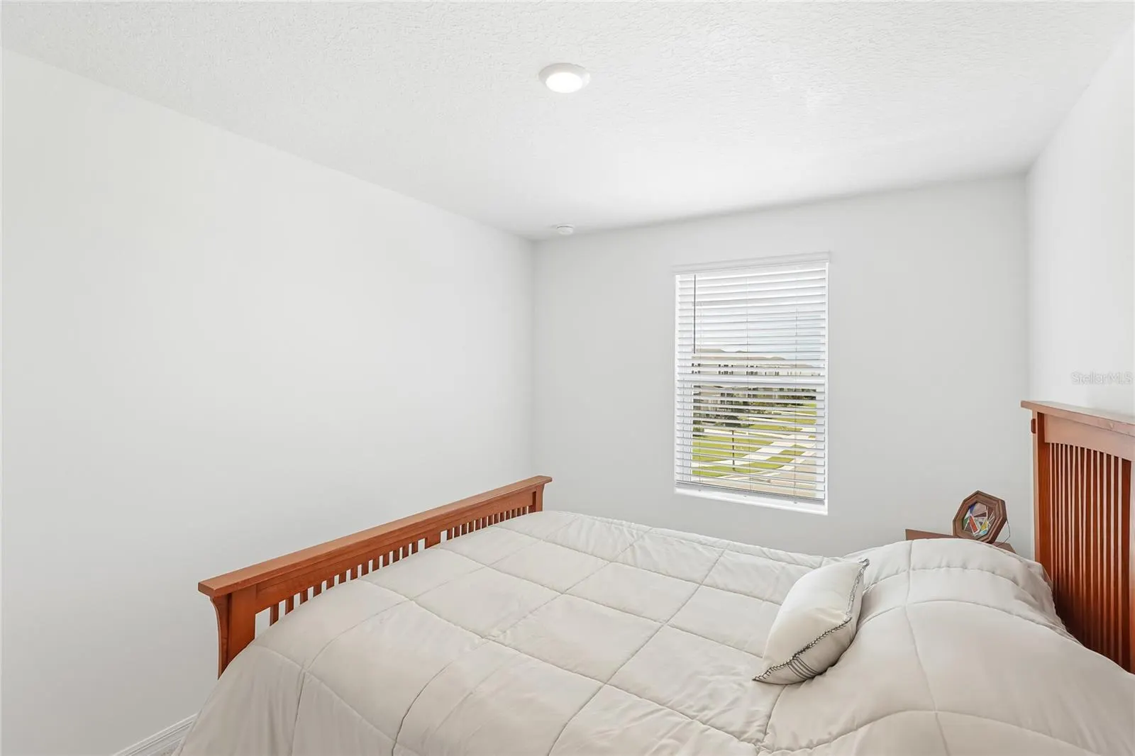3039 NOVARA LN