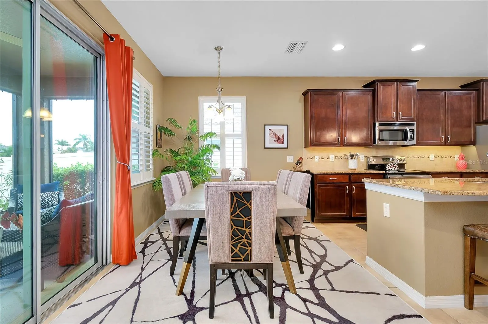 5438 CARTAGENA DR