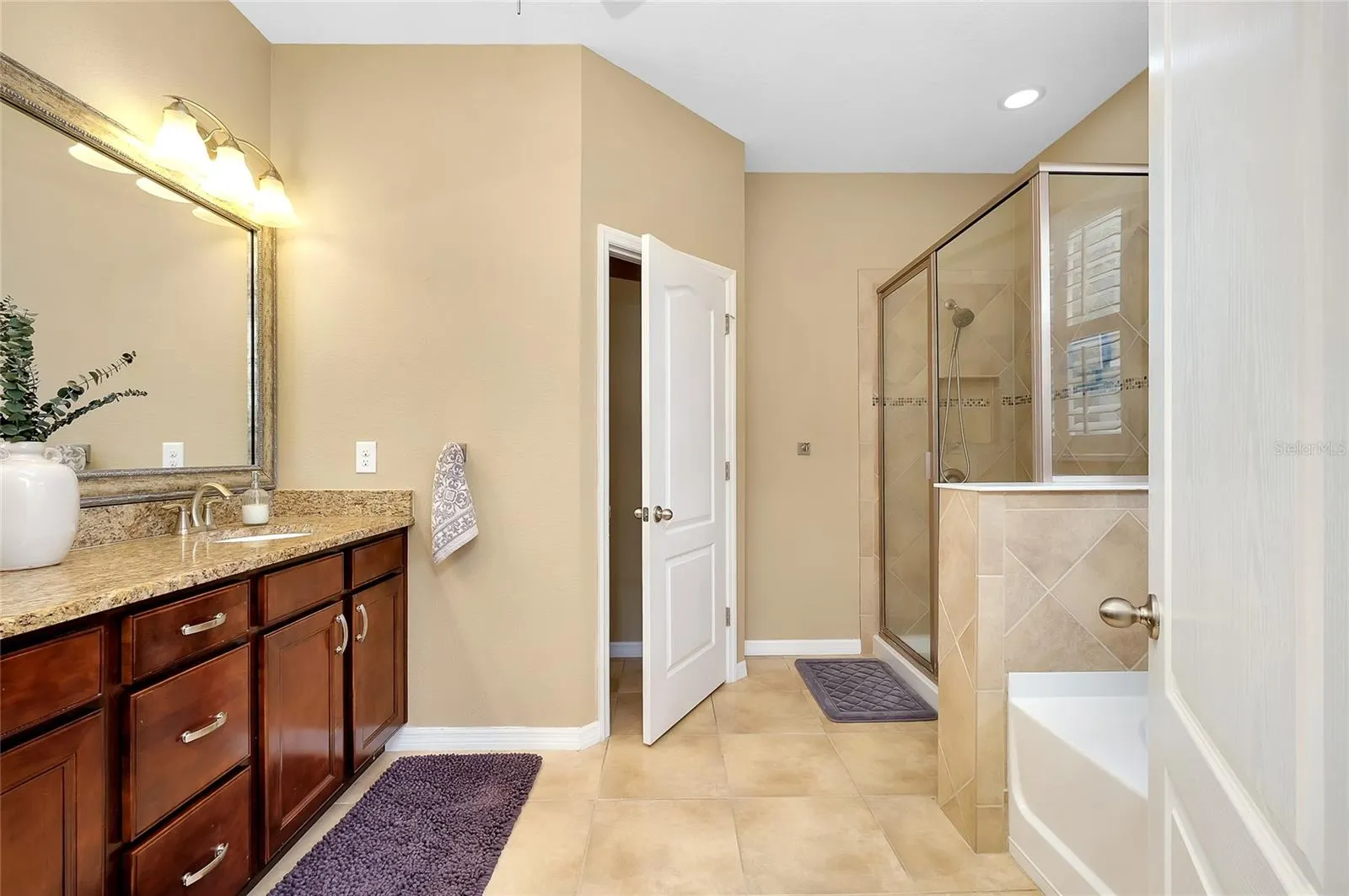 5438 CARTAGENA DR