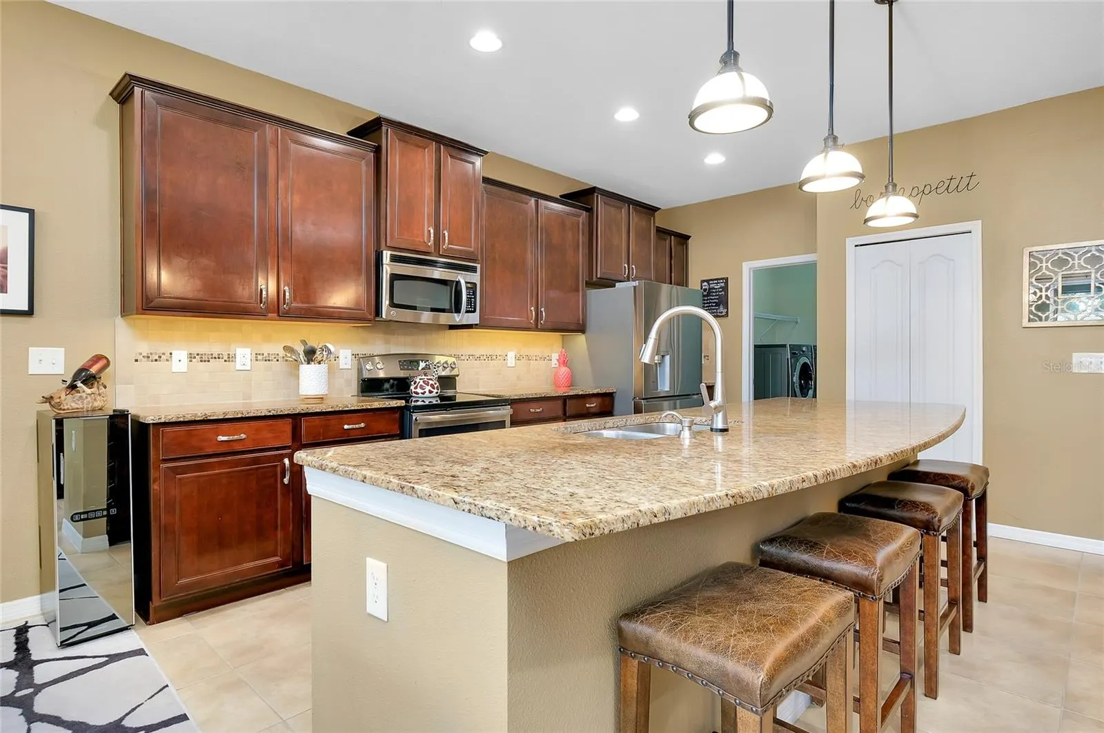 5438 CARTAGENA DR